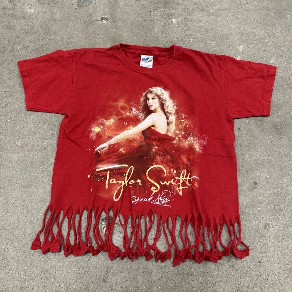 TAYLOR SWIFT SPEAK NOW 2011 CONCERT T SHIRT FRINGE BOHO T SHIRT RED MEDIUM - Picture 1 of 8